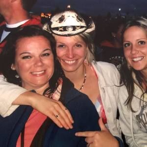 Meet your Posher, Angie